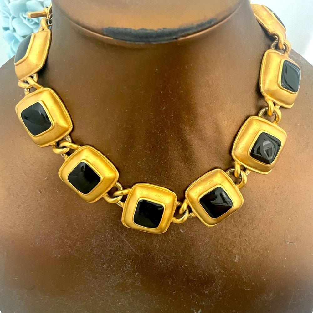 Vintage gold and black Necklace